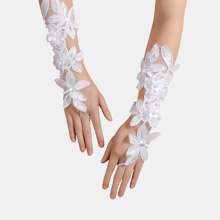 Women Mid-Length Lace Flowers Bandage Decorative Breathable Split Finger Gloves Sun Protection Sleeves - MRSLM