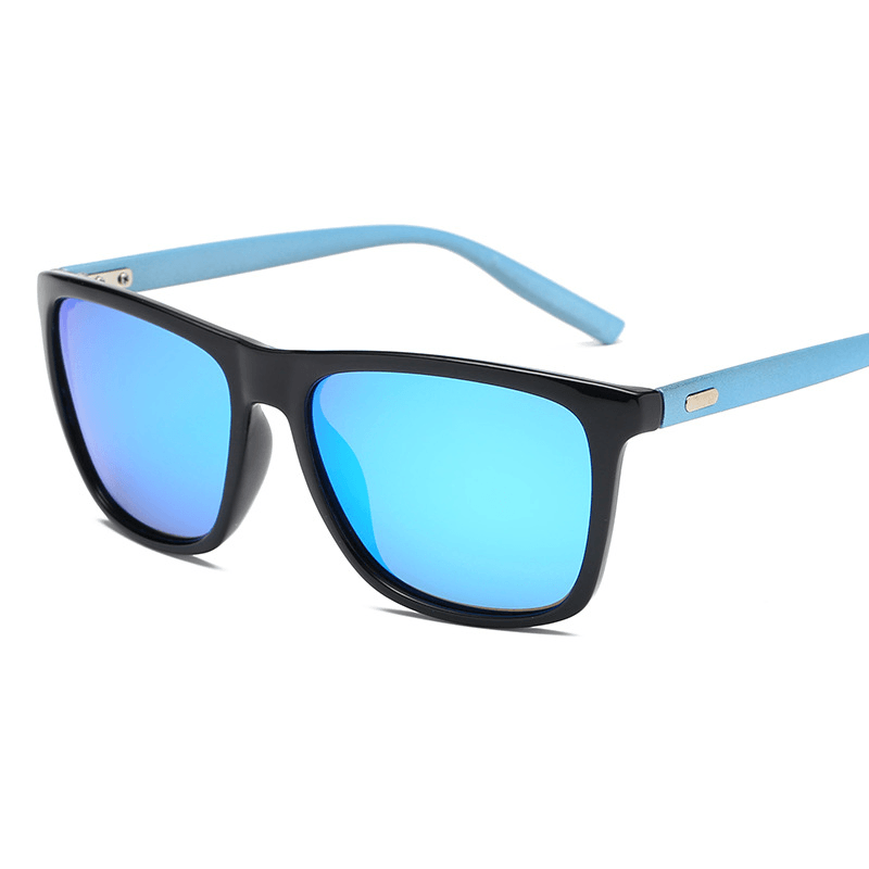 Men's polarized vintage sports sunglasses, view 3 - MRSLM