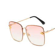 retro fashion sunglasses, view 2 - MRSLM