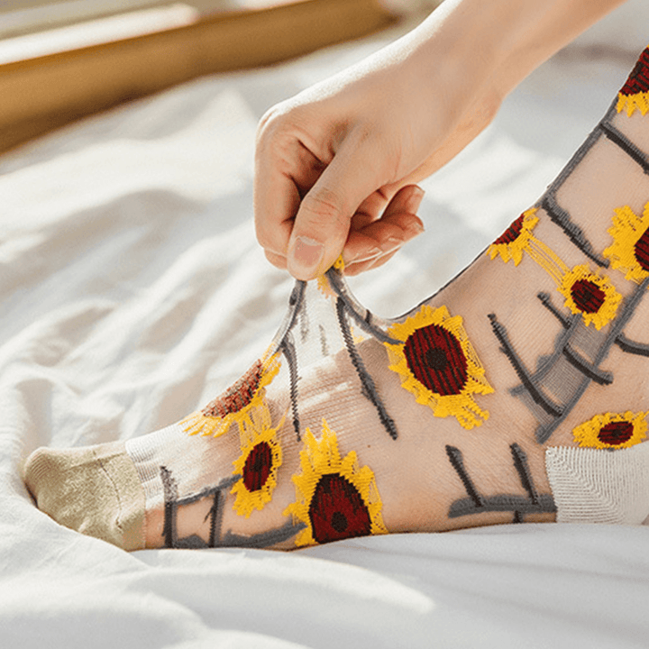 Women Ultra-Thin Cotton Sunflower Vine Flower Breathable Absorbent Tube Socks - MRSLM