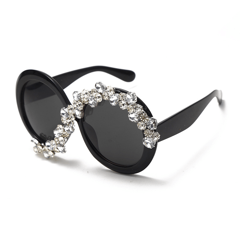 oversized round diamond sunglasses, view 4 - MRSLM