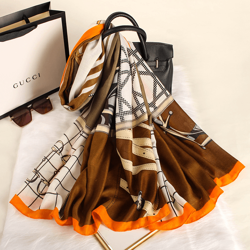Mid-length plaid shawl scarf, view 3 - MRSLM