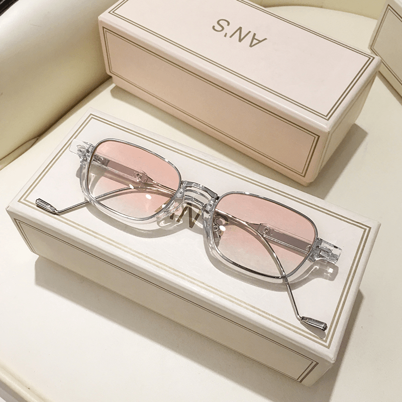 Half-frame oval sunglasses with chain, view 3 - MRSLM