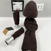 knitted scarf, hat and gloves three-piece set, view 3 - MRSLM