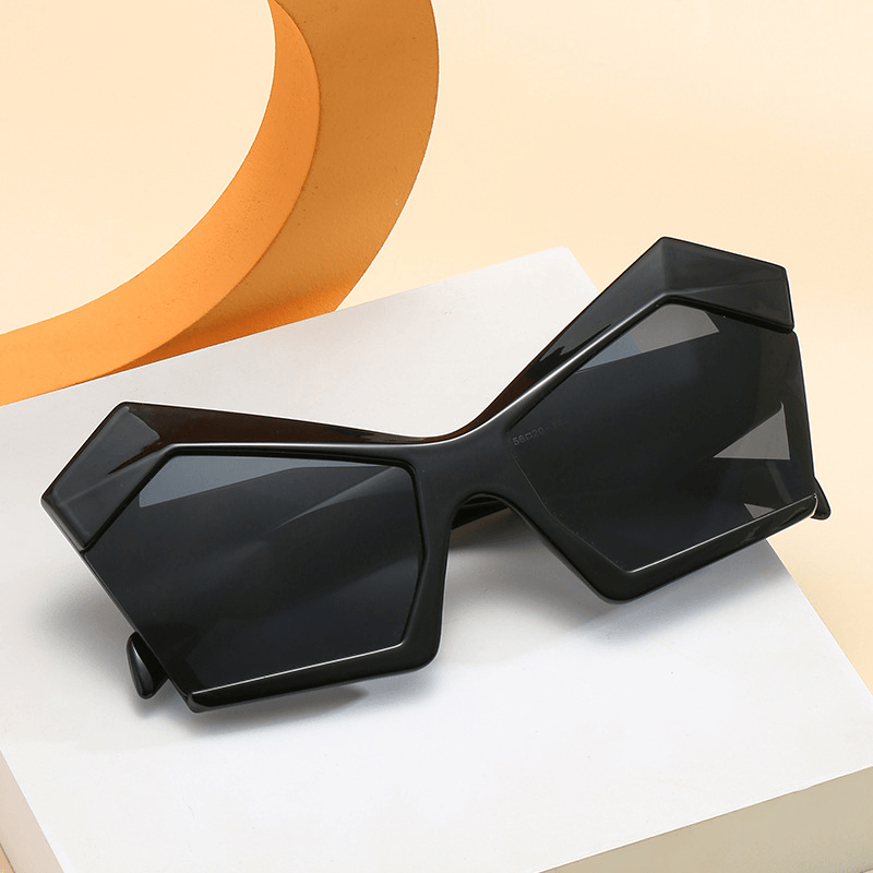women's polygon fashion sunglasses, view 3 - MRSLM