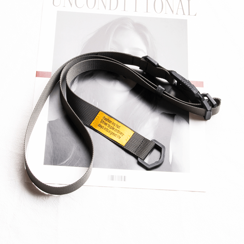 magnetic buckle canvas belt, view 3 - MRSLM