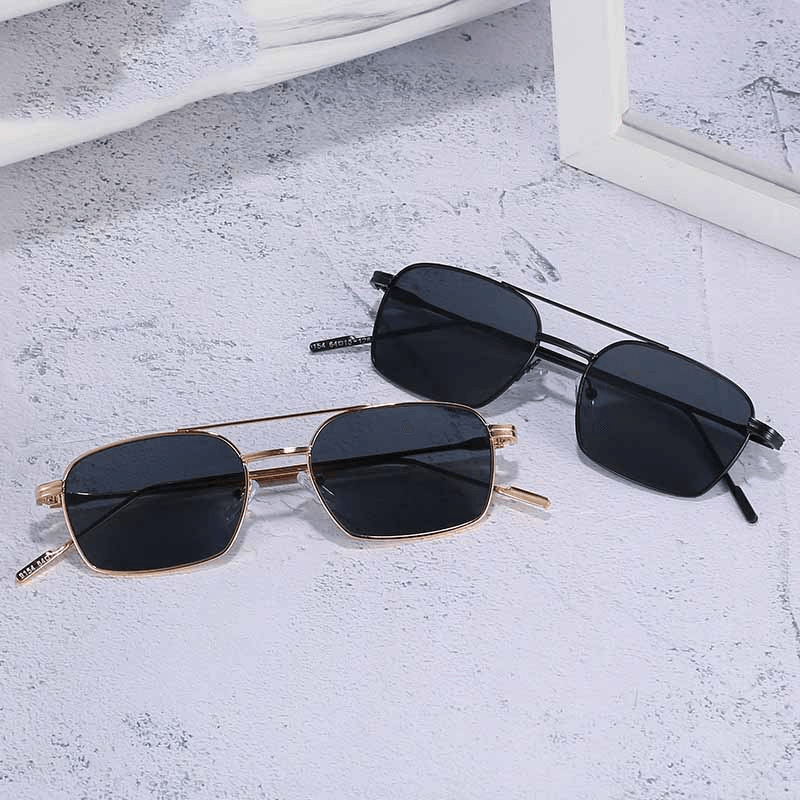 women's simple square sunglasses, view 3 - MRSLM