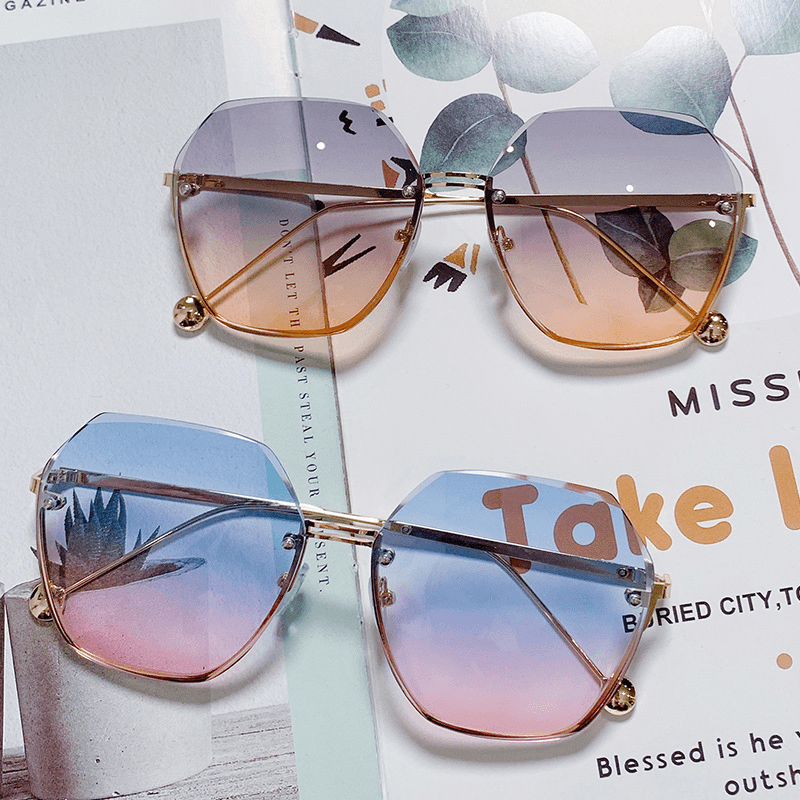 Women's vintage metal frame sunglasses - MRSLM
