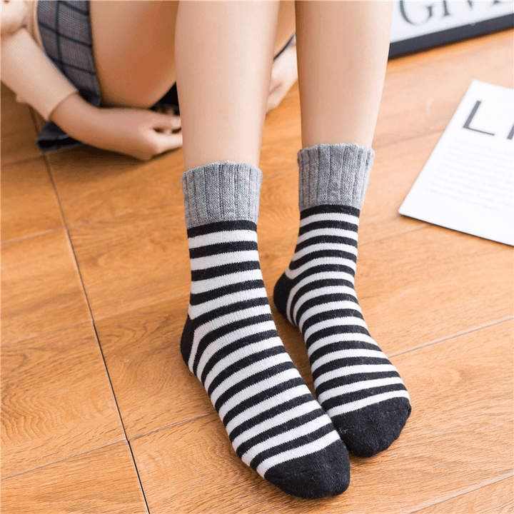 Women High Cuff Mouth Striped Wool Socks - MRSLM