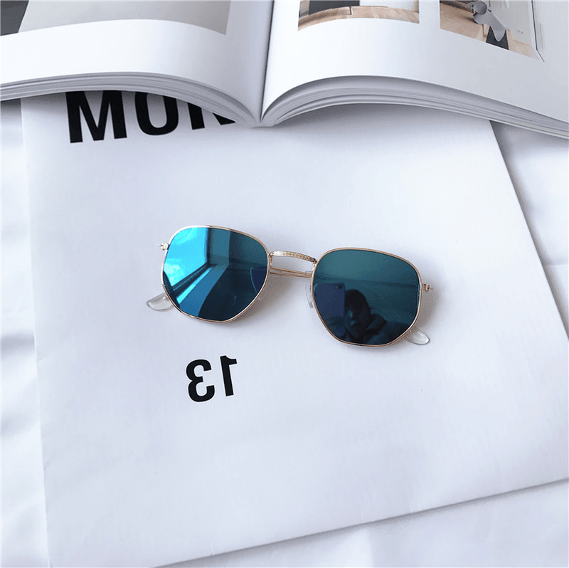 small square vintage sunglasses, view 6 - MRSLM