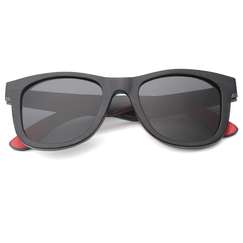 Men's and women's wood sunglasses, view 5 - MRSLM