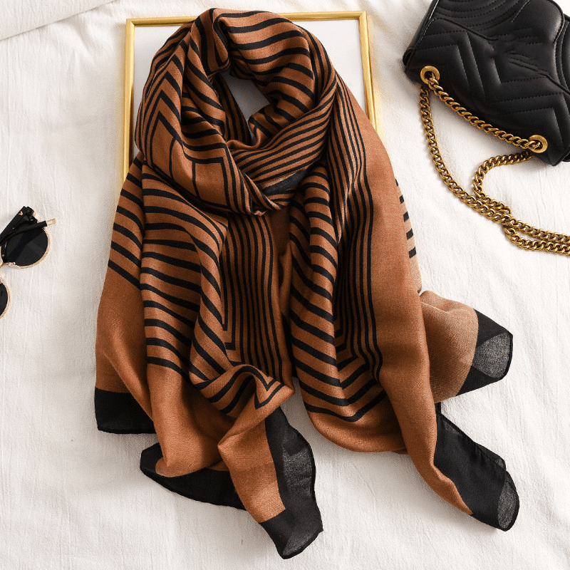 Women's striped cotton-linen feel scarf, view 4 - MRSLM