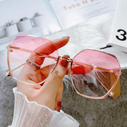 Women's vintage metal frame sunglasses, view 4 - MRSLM