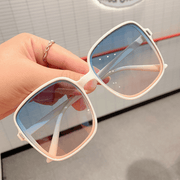 square gradient candy color sunglasses - MRSLM