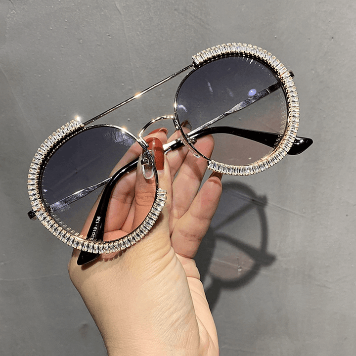 Zircon Oversized Sunglasses - MRSLM