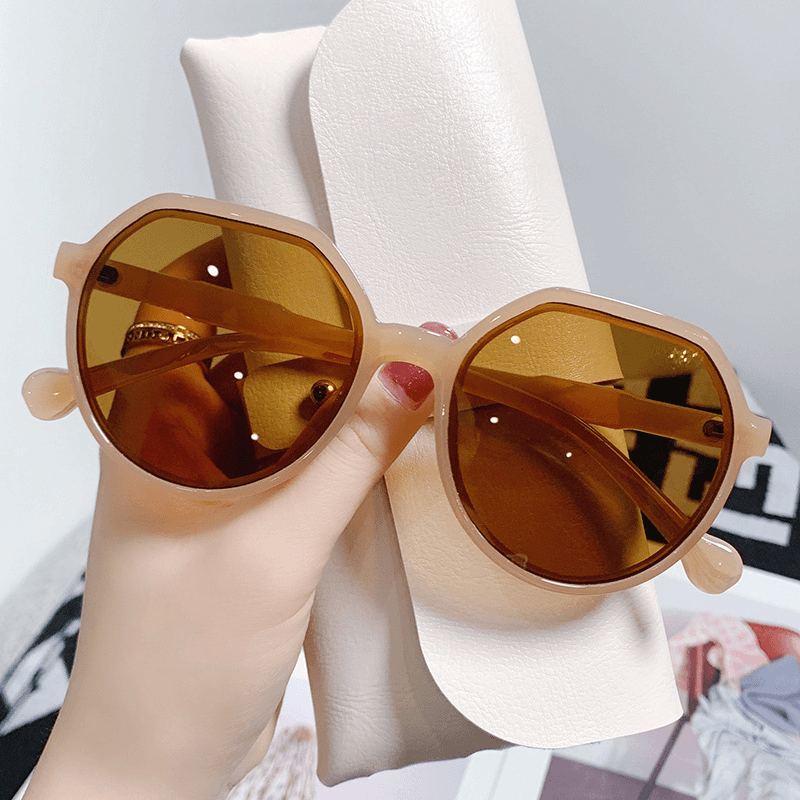 retro small frame sunglasses, view 13 - MRSLM