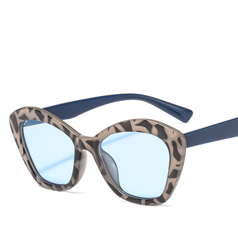 jelly polygon cat eye sunglasses, view 3 - MRSLM