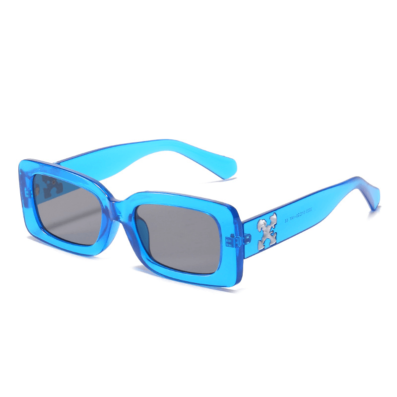 retro square UV400 sunglasses, view 4 - MRSLM