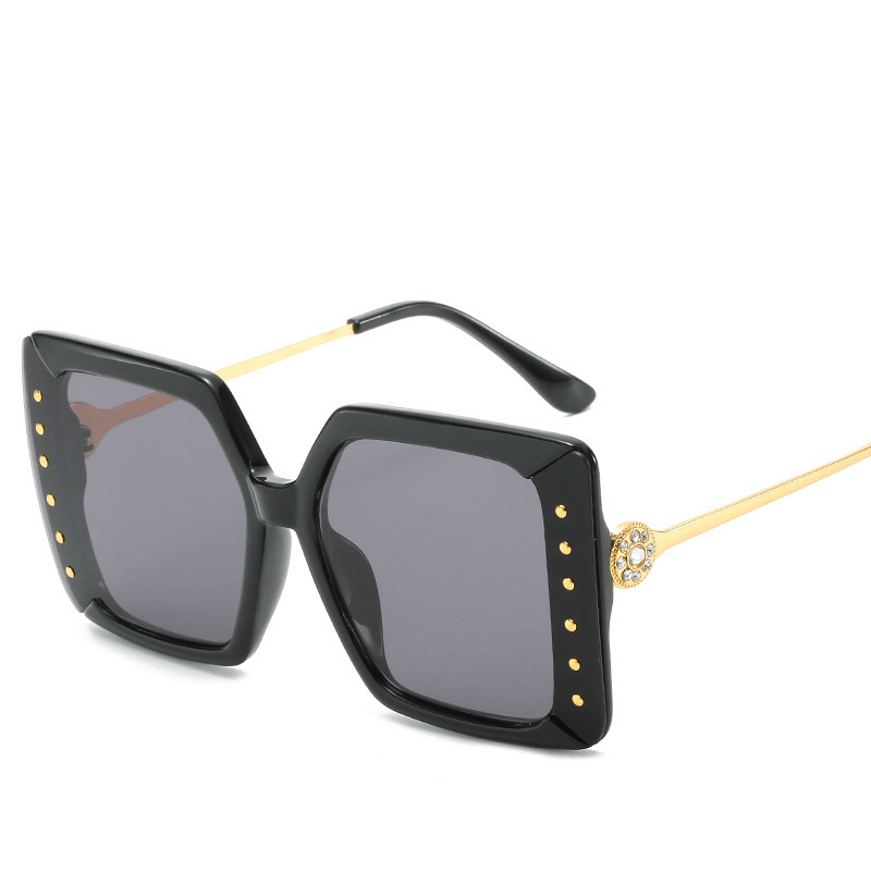 Women's large square sunglasses - MRSLM