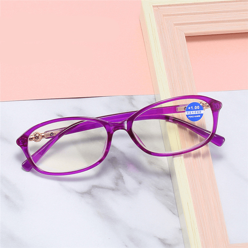 women's elegant reading glasses, view 2 - MRSLM