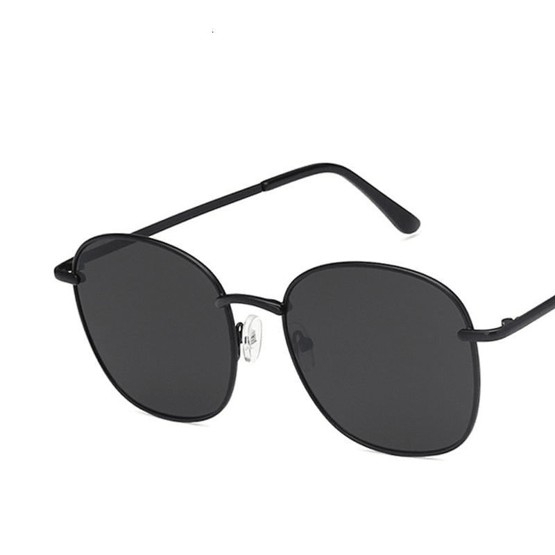 women's retro round metal sunglasses, view 5 - MRSLM