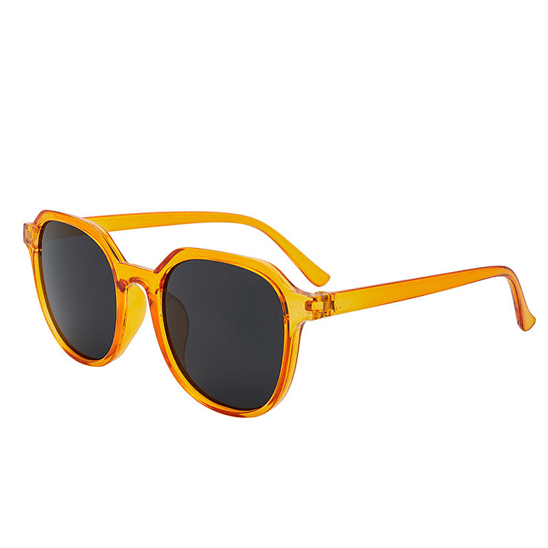 retro square UV400 sunglasses, view 6 - MRSLM