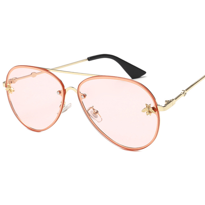 large gold metal frame UV400 sunglasses, view 4 - MRSLM