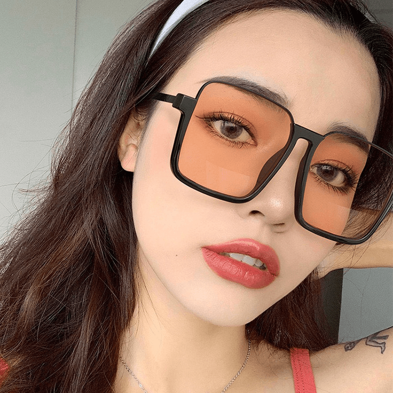 retro square sunglasses, view 3 - MRSLM