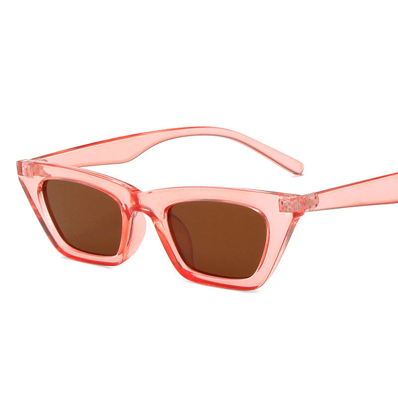 women's retro cat eye sunglasses, view 4 - MRSLM