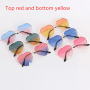 Metal heart sunglasses with rose gold frame, view 2 - MRSLM