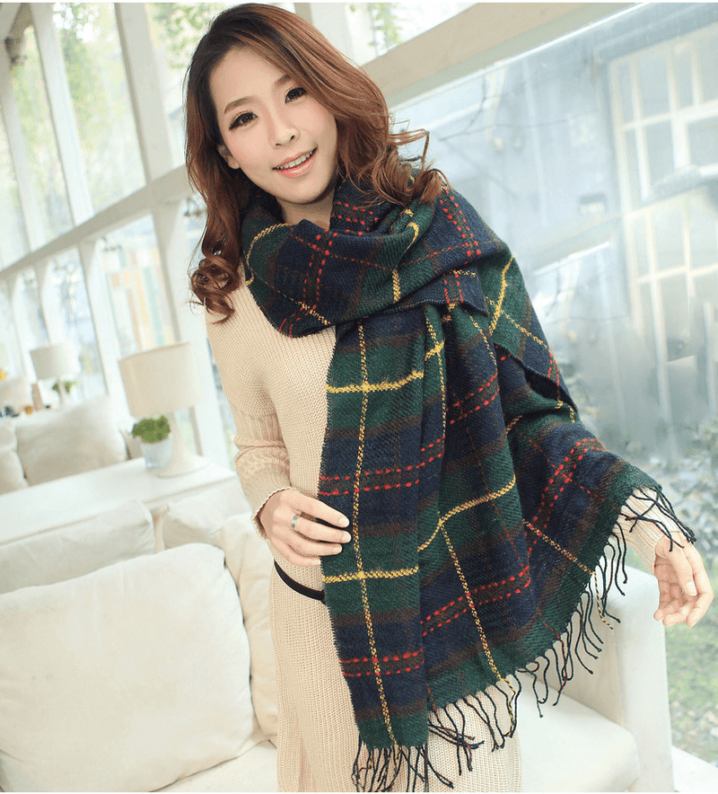 Warm plaid tassel shawl, view 5 - MRSLM