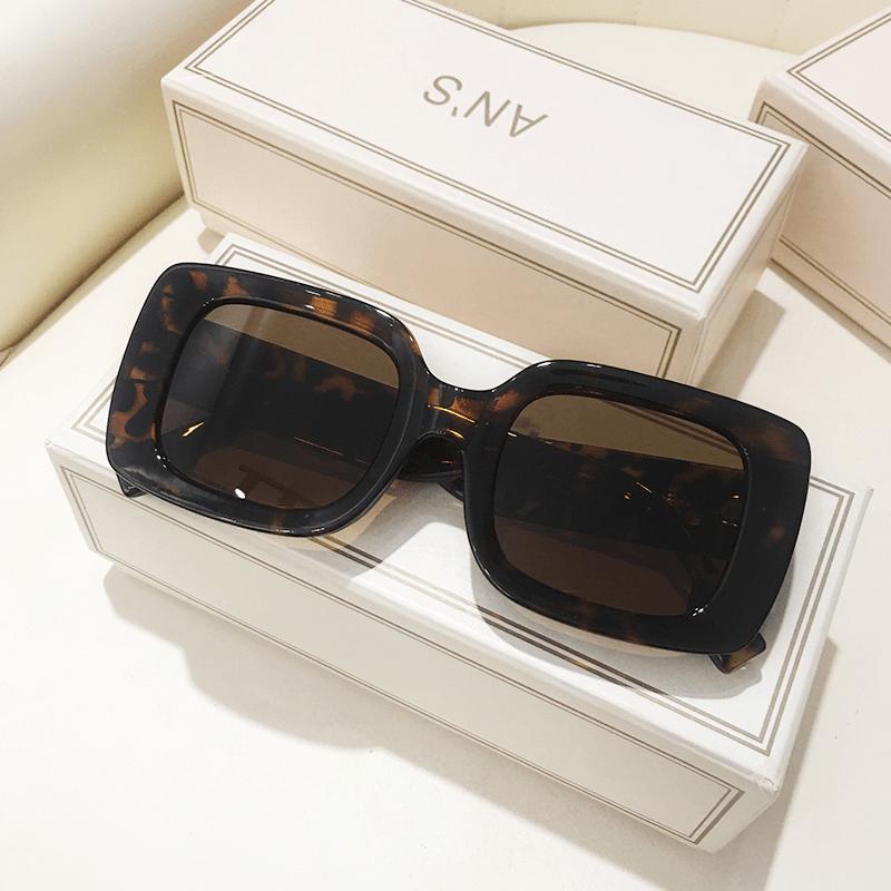 Ladies' square big frame sunglasses, view 6 - MRSLM