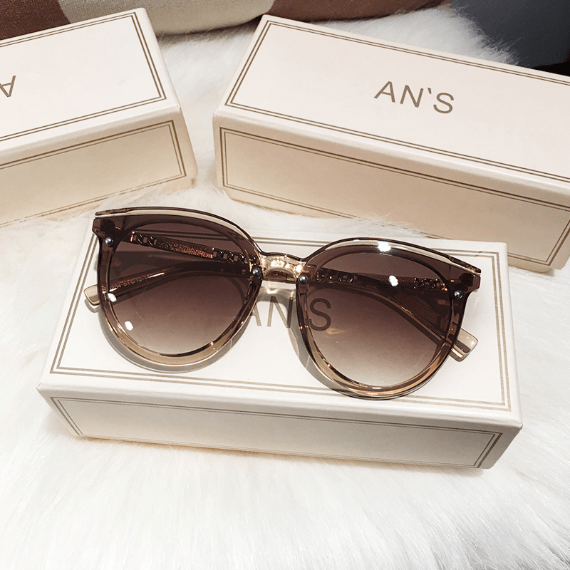 Women's round frame sunglasses, view 6 - MRSLM