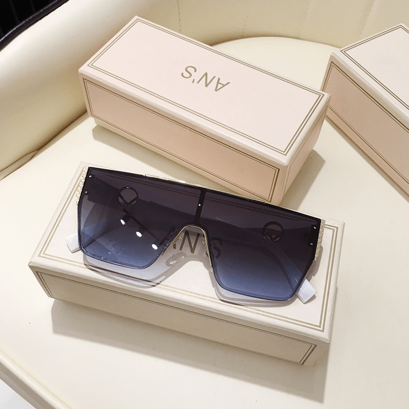 The New round Face Big Frame Fashion Sunglasses Anti-Ultraviolet