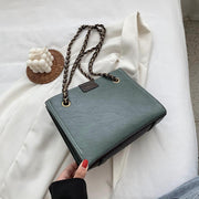 Chain shoulder messenger bag, view 8 - MRSLM