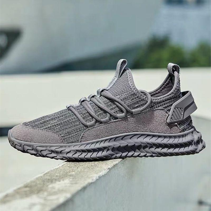 knit men's sports shoes, view 4 - MRSLM