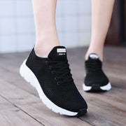 Hollow mesh women's running shoes, view 2 - MRSLM
