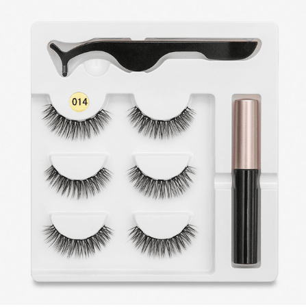 A Pair Of False Eyelashes With Magnets In Fashion - MRSLM