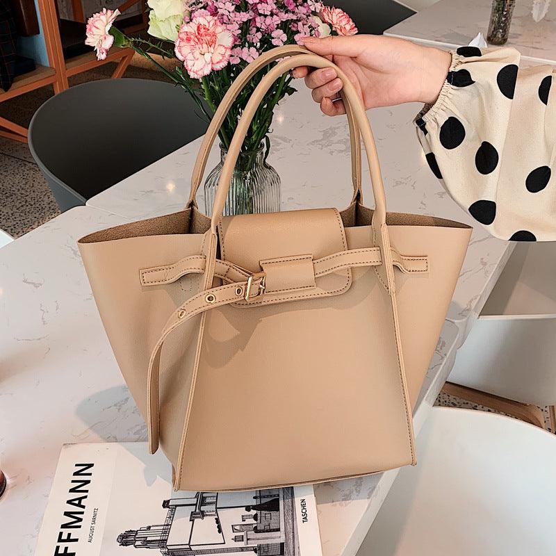 large PU shoulder messenger handbag, view 2 - MRSLM