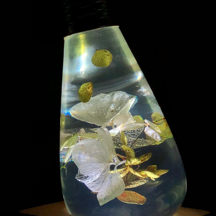 White Hydrangea LED Bulb - MRSLM