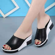 Women's leather platform beach sandals, view 2 - MRSLM