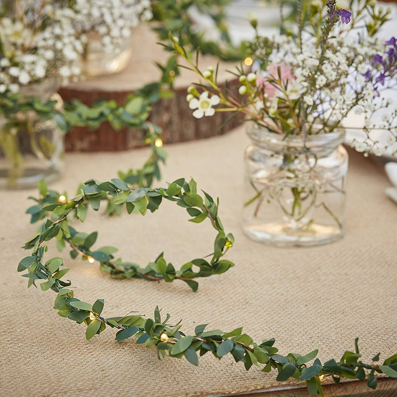 LED string lights with green leaves, view 4 - MRSLM
