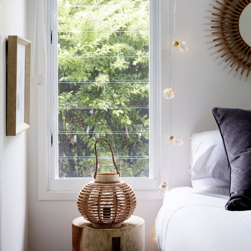 LED string light with mini bulbs, view 3 - MRSLM