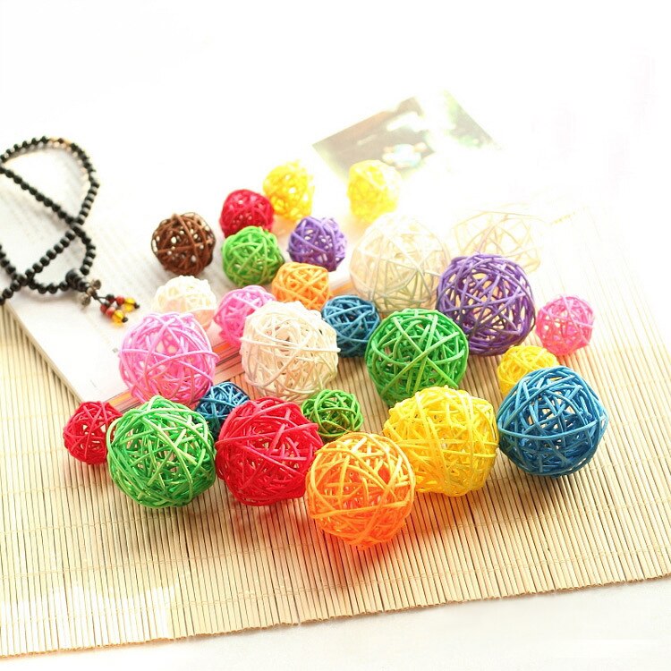 straw party balls, view 26 - MRSLM