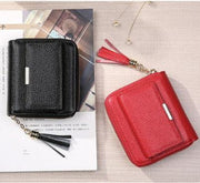 Short wallet with lychee grain buckle, view 5 - MRSLM