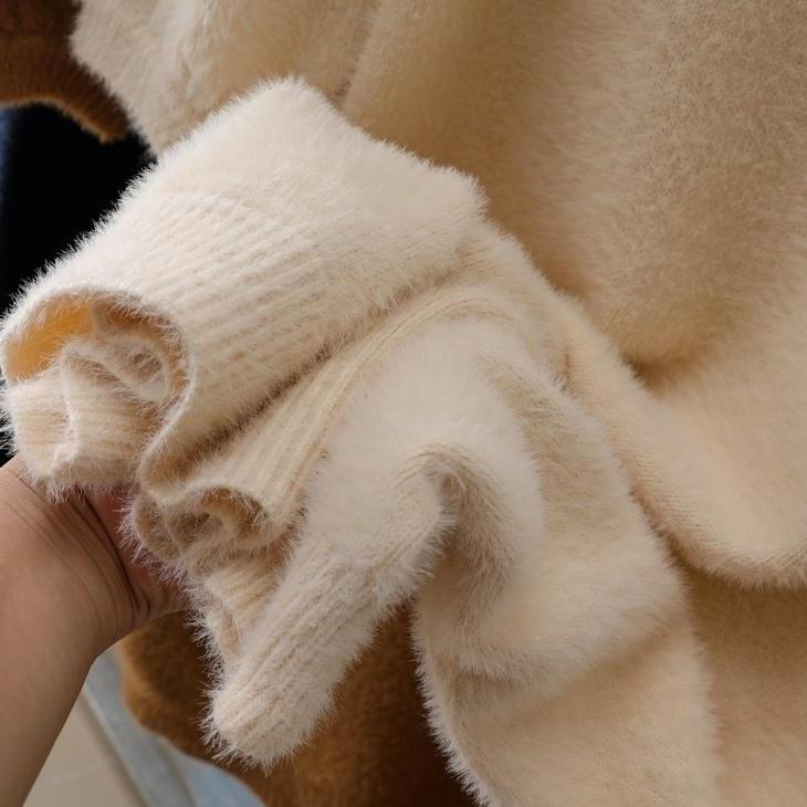 V-neck thick sweater dress, view 5 - MRSLM