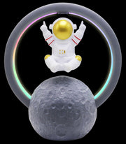 Fashionable Personality Levitation Astronaut Bluetooth Speaker - MRSLM