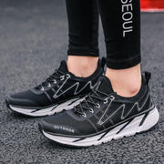 Breathable hiking shoes for light running - MRSLM