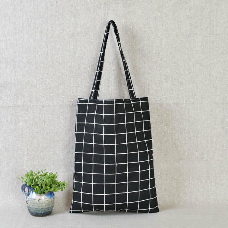 geometric print linen tote bag, view 8 - MRSLM