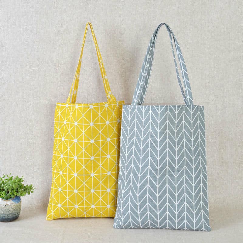 geometric print linen tote bag, view 7 - MRSLM